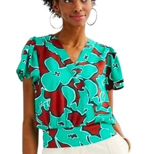 NWT Nine West Abstract Print V-Neck Banded Top